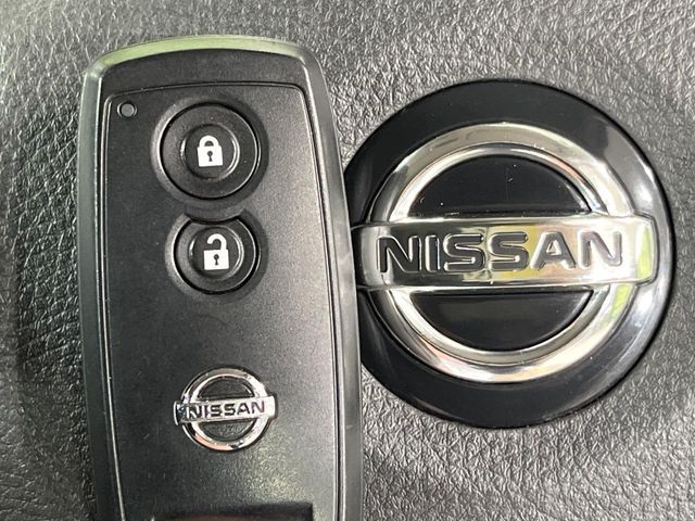 2010 Nissan Moco – thumbnail 3