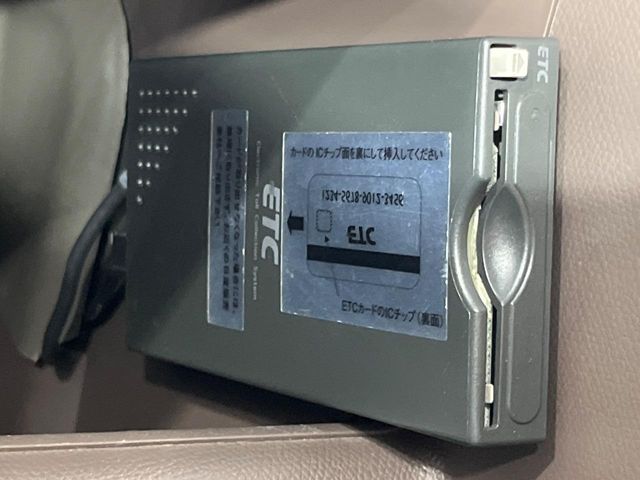 2010 Nissan Moco – thumbnail 4