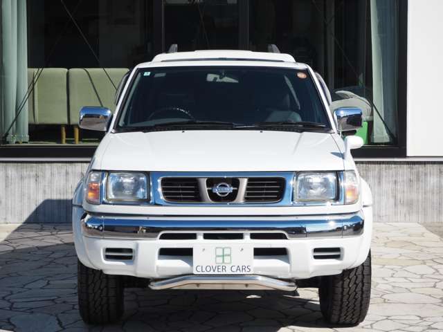 1999 Nissan Datsun – thumbnail 2