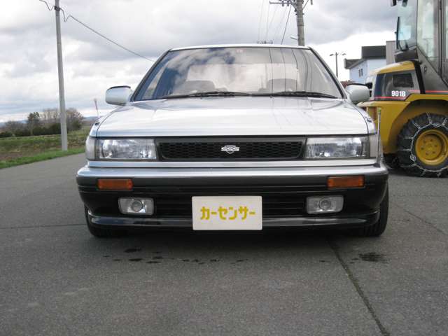 1991 Nissan Bluebird – thumbnail 2