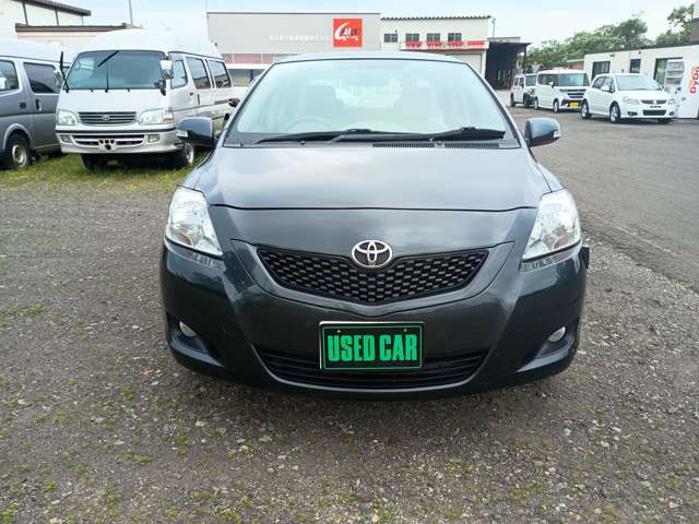 2010 Toyota Belta – thumbnail 4