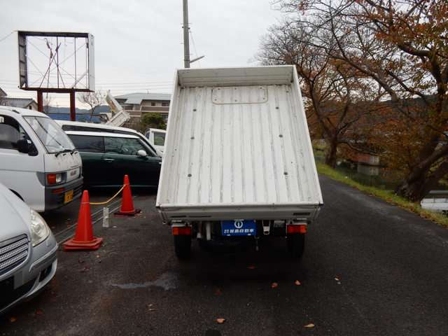 2004 Daihatsu Hijet Truck – thumbnail 3