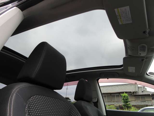 2010 Nissan Dualis – thumbnail 2