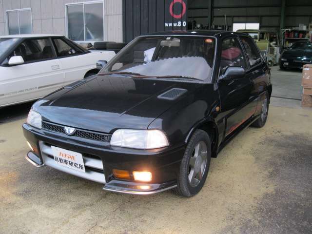 1996 Daihatsu Charade – thumbnail 2