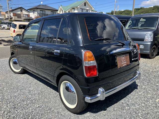 2001 Daihatsu Mira Gino – thumbnail 4