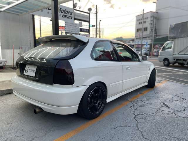 2000 Honda Civic Type R – thumbnail 4