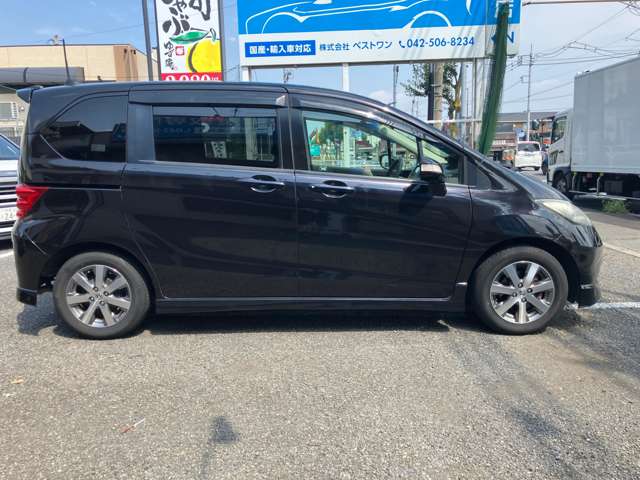 2009 Honda Freed – thumbnail 4