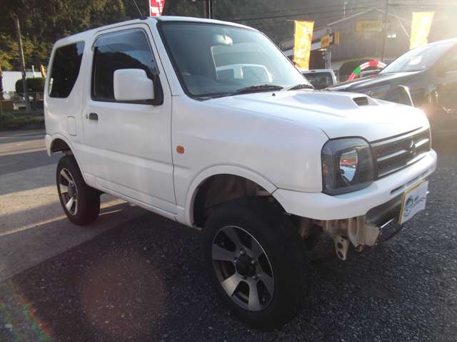 2008 Suzuki Jimny – thumbnail 3