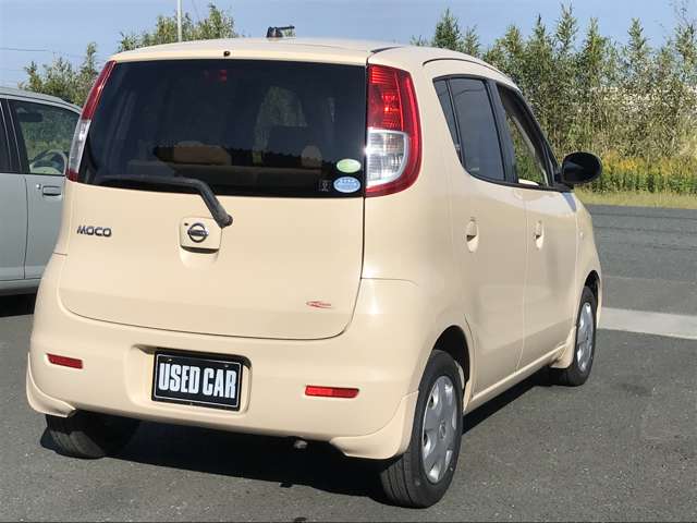 2010 Nissan Moco – thumbnail 4