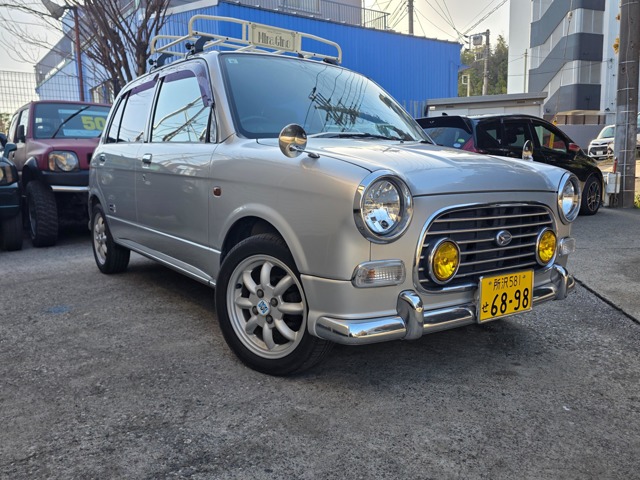2001 Daihatsu Mira Gino