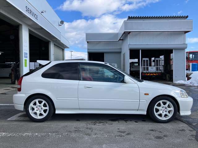 2000 Honda Civic Type R – thumbnail 4