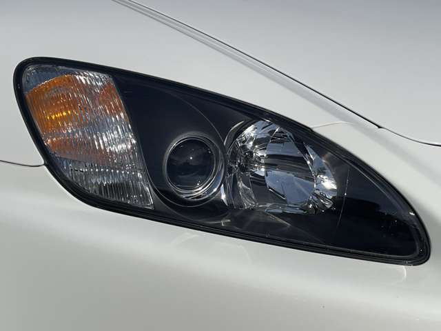 2001 Honda S2000 – thumbnail 4