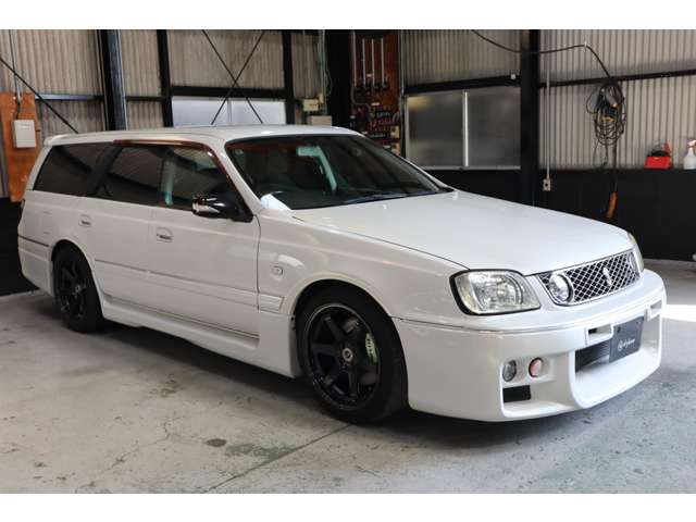1998 Nissan Stagea – thumbnail 2