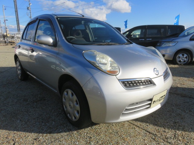 2010 Nissan March