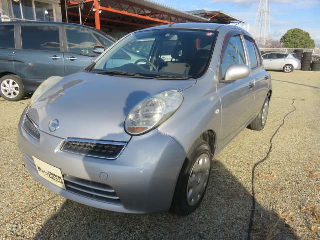 2010 Nissan March – thumbnail 3