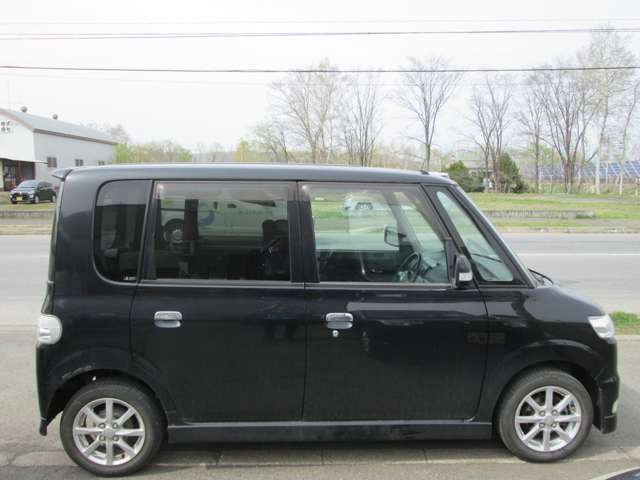 2007 Daihatsu Tanto – thumbnail 4