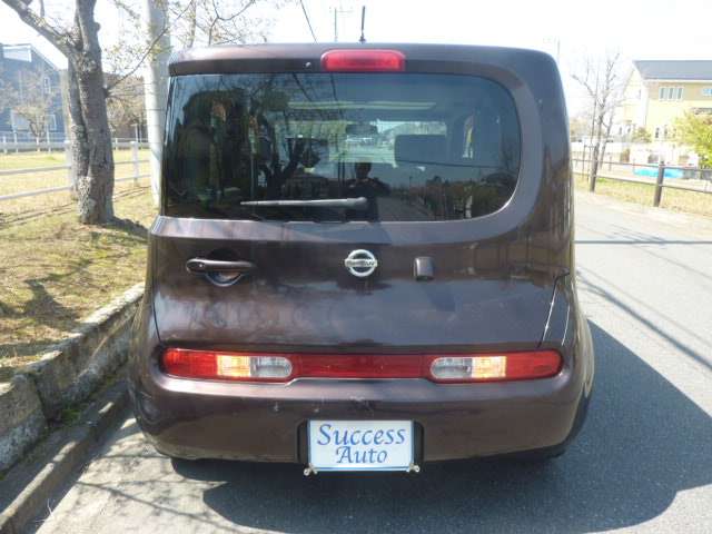2009 Nissan Cube – thumbnail 4
