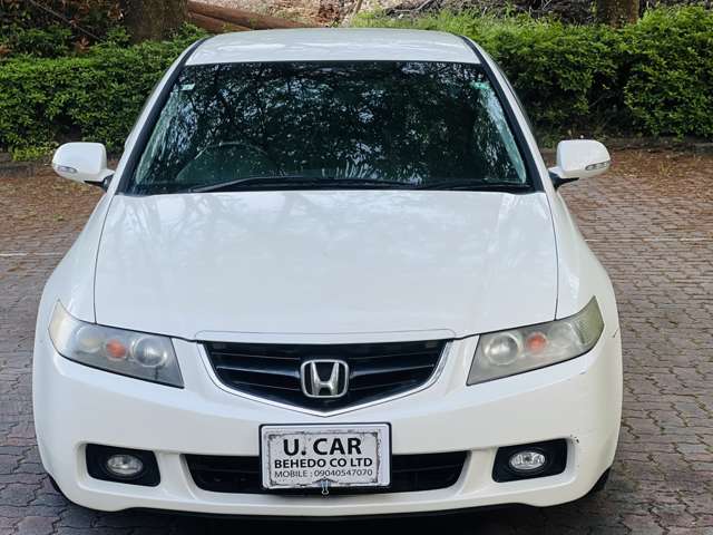 2005 Honda Accord – thumbnail 2