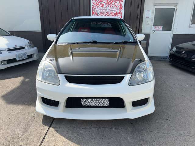 2002 Honda Civic Type R – thumbnail 3