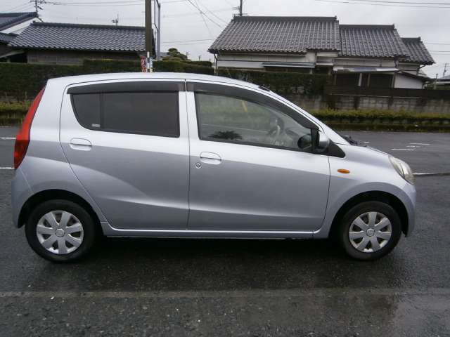 2008 Daihatsu Mira – thumbnail 4