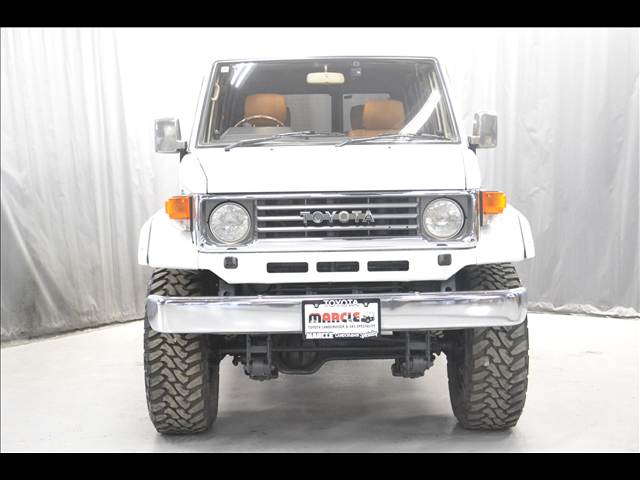 1992 Toyota Land Cruiser 70 – thumbnail 3