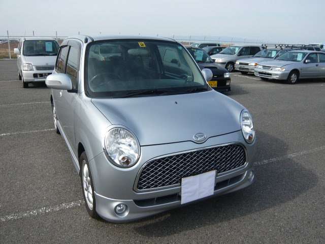 2005 Daihatsu Mira Gino – thumbnail 3