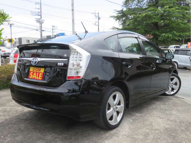2009 Toyota Prius – thumbnail 2