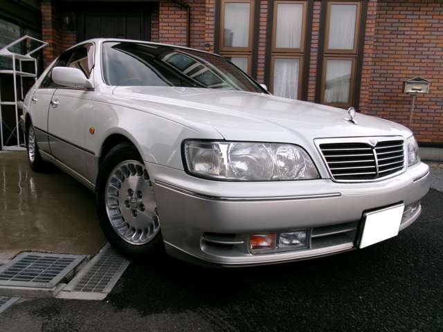 1996 Nissan Cima – thumbnail 3