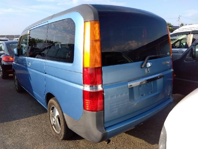 2001 Honda Stepwgn – thumbnail 2