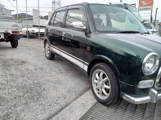 2001 Daihatsu Mira Gino – thumbnail 3