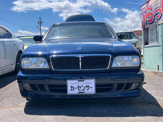 1995 Nissan Cima – thumbnail 2