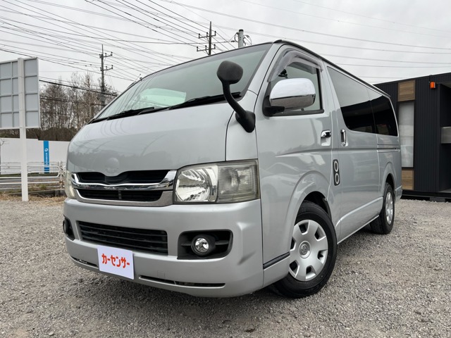 2005 Toyota Hiace