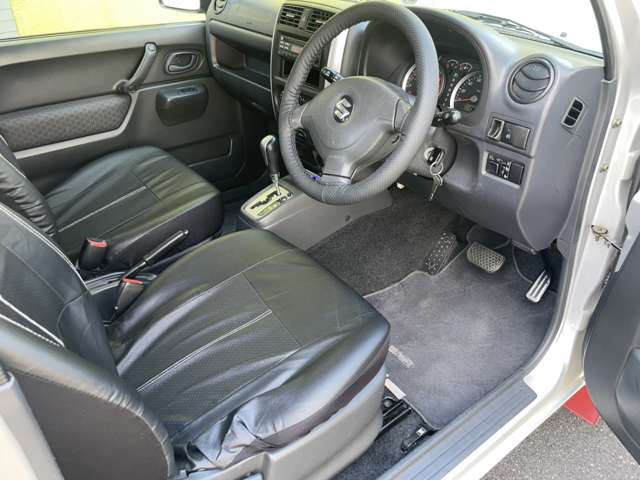 2005 Suzuki Jimny – thumbnail 4