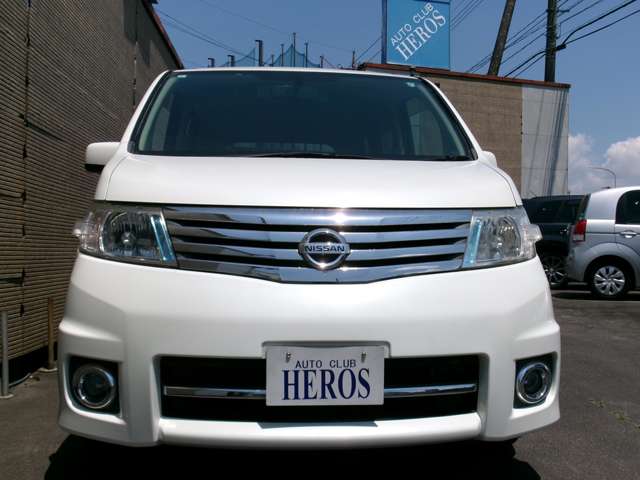 2007 Nissan Serena – thumbnail 2
