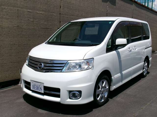 2007 Nissan Serena – thumbnail 3