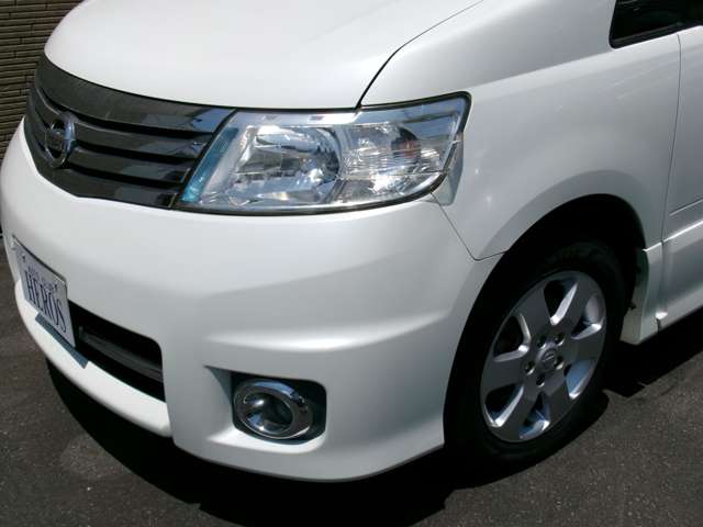 2007 Nissan Serena – thumbnail 4