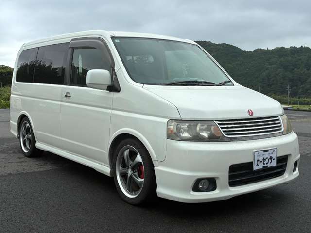 2004 Honda Stepwgn – thumbnail 3