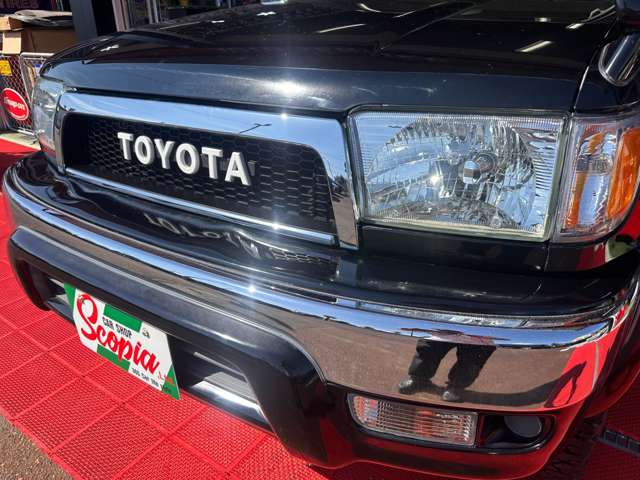2001 Toyota Hilux Surf – thumbnail 4