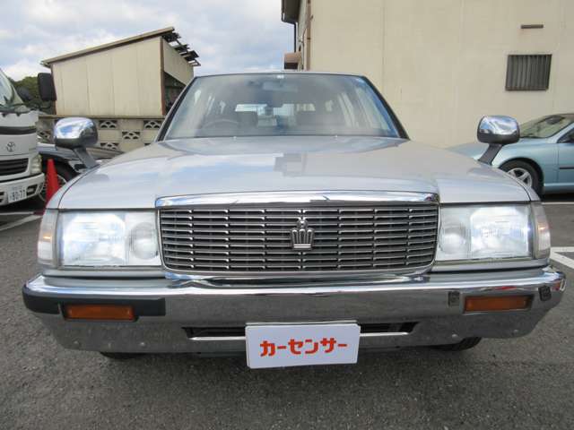 1997 Toyota Crown Van – thumbnail 2