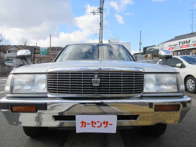 1997 Toyota Crown Van – thumbnail 3