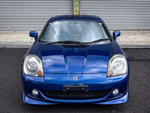2004 Toyota MR-S – thumbnail 2