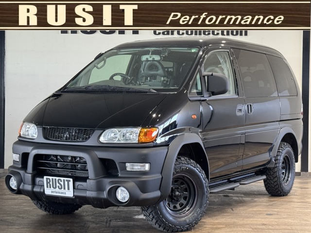 2005 Mitsubishi Delica Space Gear