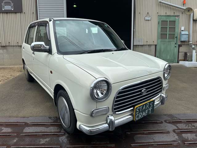 2001 Daihatsu Mira Gino – thumbnail 2