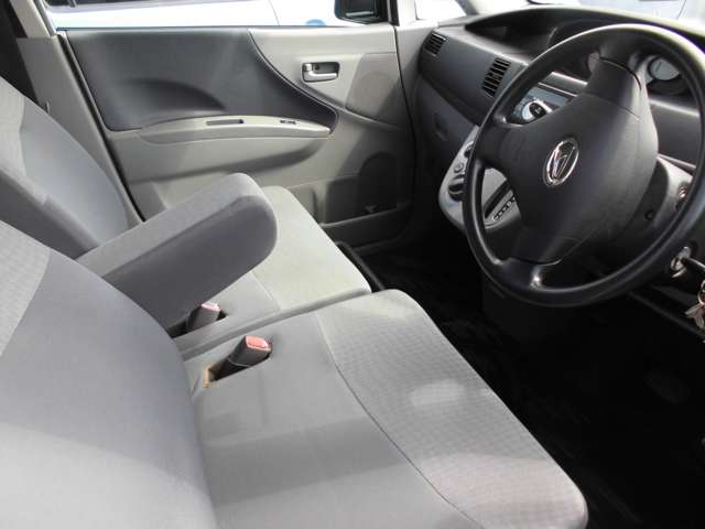 2007 Daihatsu Move – thumbnail 4