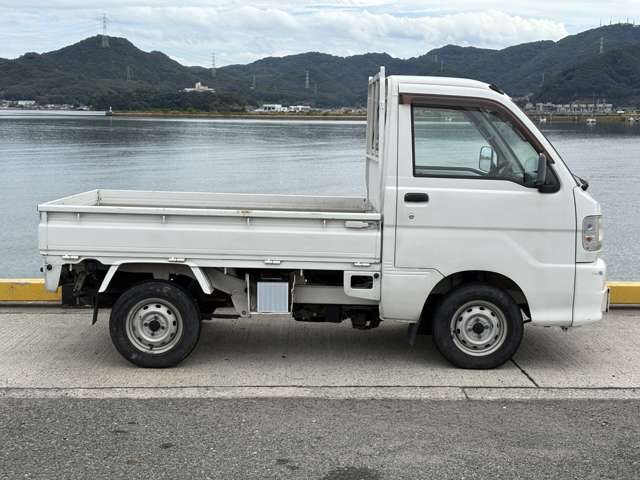 2003 Daihatsu Hijet Truck – thumbnail 4
