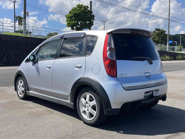 2006 Mitsubishi Colt – thumbnail 3