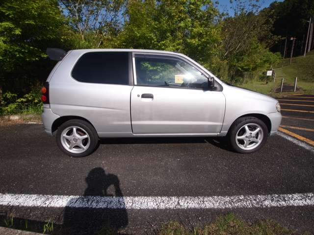 2001 Suzuki Alto – thumbnail 3