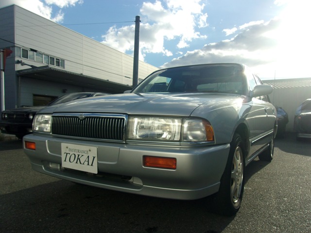 1995 Nissan Crew