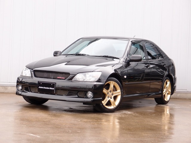 2001 Toyota Altezza