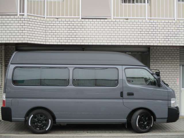 2002 Nissan Caravan – thumbnail 4